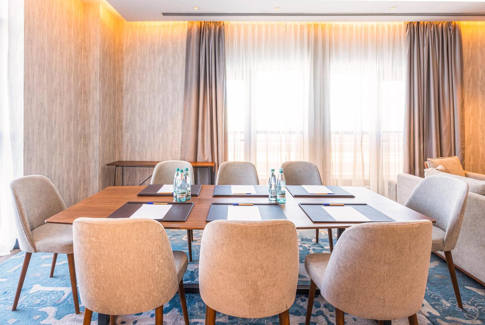 Hilton Garden Inn Samarkand Afrosiyob 外观 照片